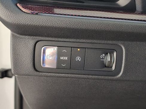 New 2026 Chevrolet Traverse RS w/ LPO, Floor Liner Package image 22