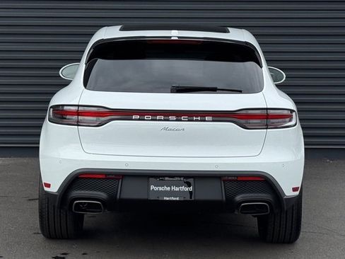 New 2026 Porsche Macan image 6