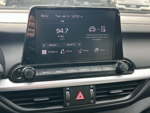 Used 2023 Kia Forte LXS w/ LXS Technology Package image 27