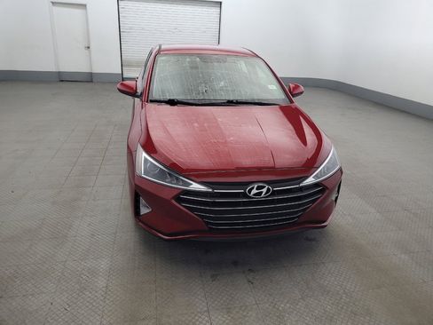 Used 2019 Hyundai Elantra SE FWD image 14