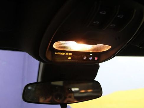 Used 2024 Chevrolet Trax RS w/ Sunroof Package FWD image 20