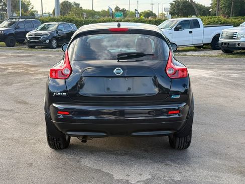 Used 2014 Nissan Juke S FWD image 6