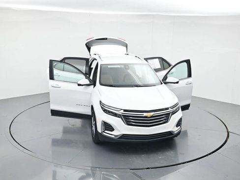 Used 2024 Chevrolet Equinox Premier FWD image 47