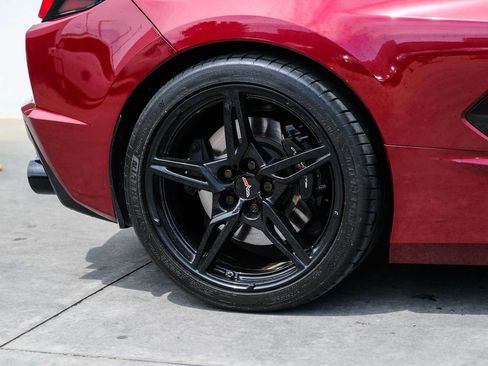 Used 2020 Chevrolet Corvette Stingray Convertible w/ Z51 Performance Package RWD image 7