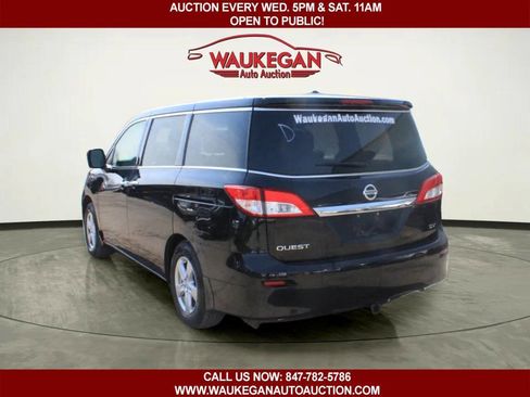 Used 2013 Nissan Quest SV w/ Leather Pkg image 4