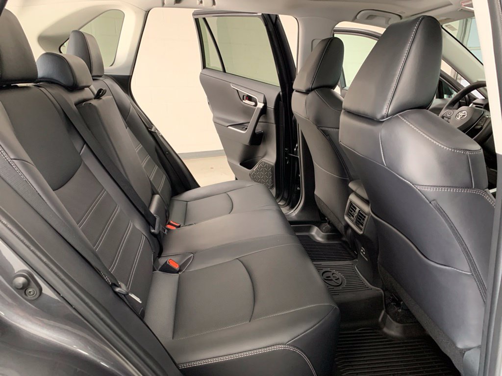 Used 2024 Toyota RAV4 Limited FWD image 10