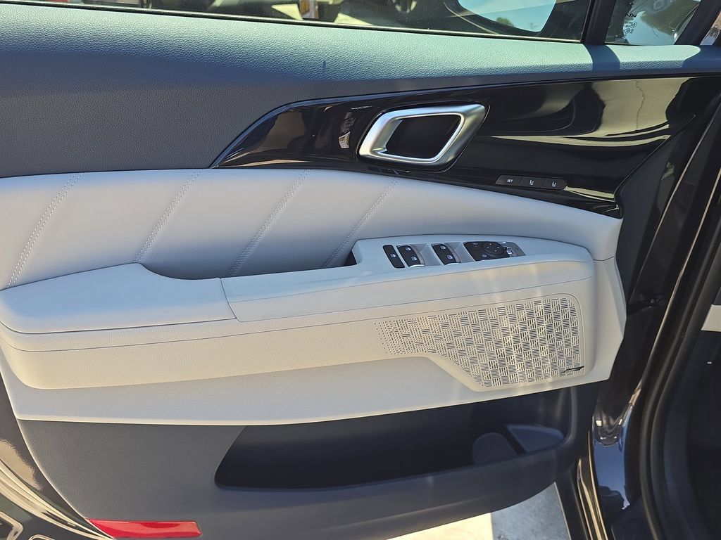 New 2026 Kia Carnival SX Prestige FWD image 18