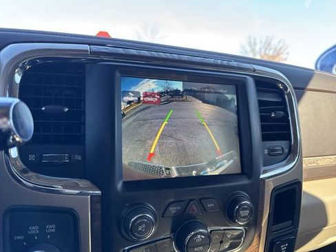 Used 2017 RAM 3500 Laramie Longhorn image 17