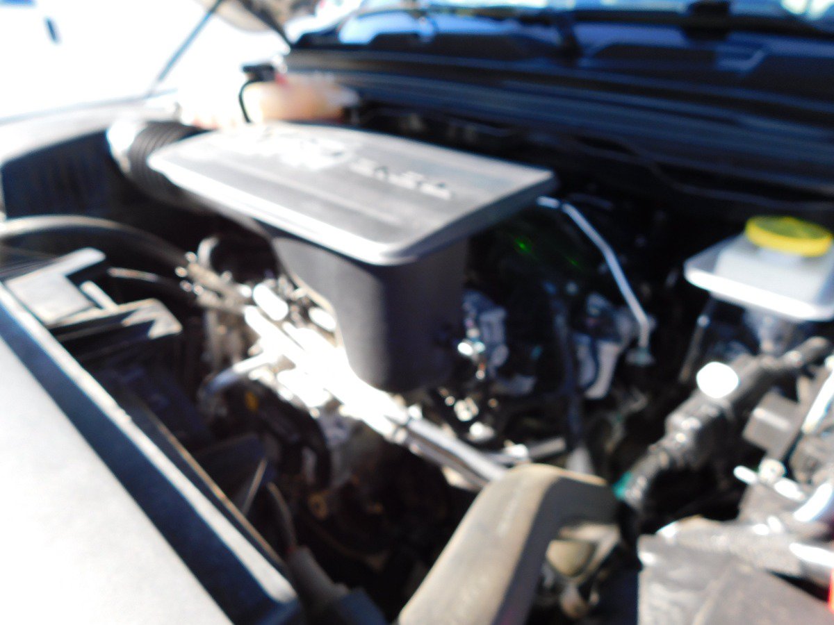 Used 2025 RAM 1500 Big Horn RWD image 40
