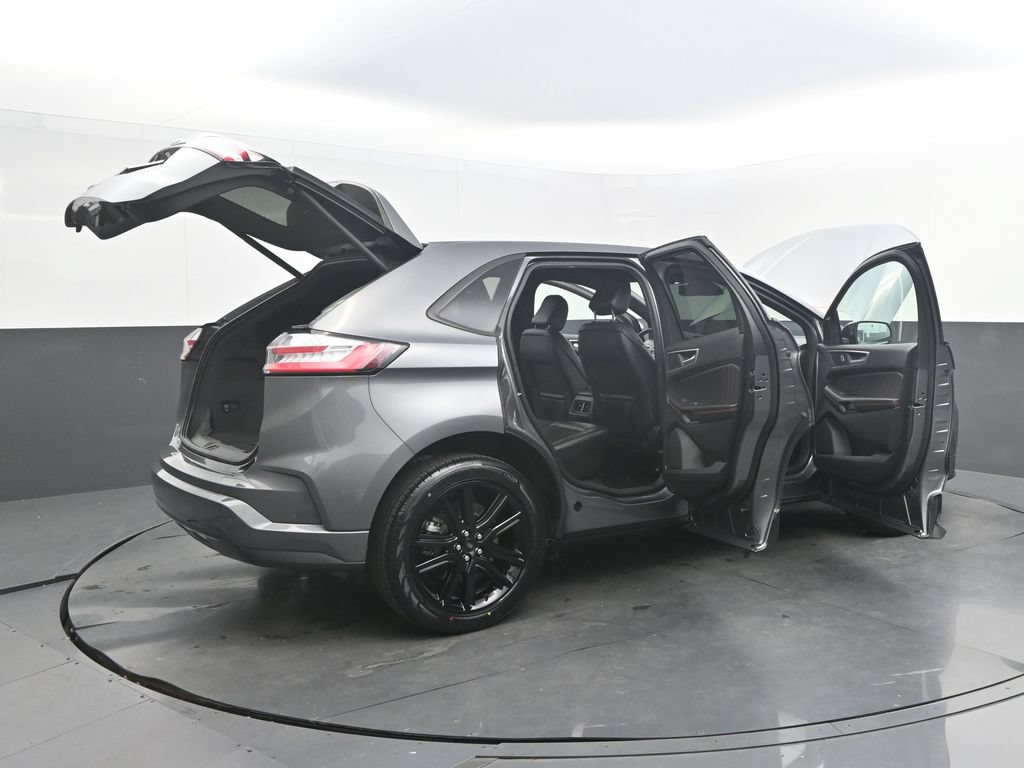 Used 2024 Ford Edge ST-Line AWD/4WD image 48