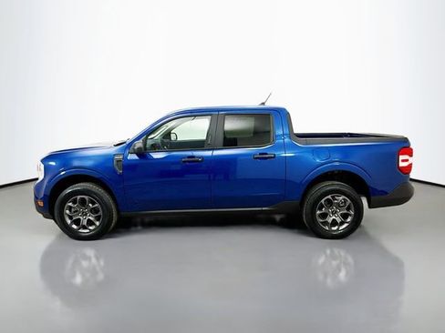 Used 2023 Ford Maverick XLT image 4