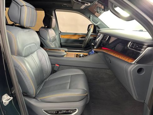 Used 2022 Jeep Grand Wagoneer Series II w/ Premium Group II AWD/4WD image 23