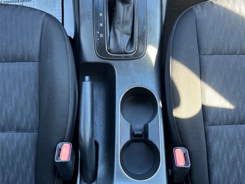 Used 2016 Kia Forte LX FWD image 18