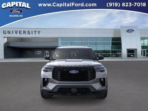 New 2026 Ford Explorer ST-Line w/ ST-Line Street Pack AWD/4WD image 6