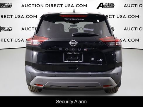 Used 2023 Nissan Rogue SV w/ SV Premium B Package FWD image 3