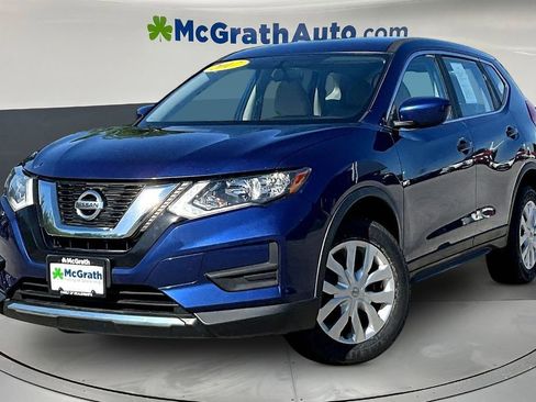 Used 2017 Nissan Rogue S AWD/4WD image 3