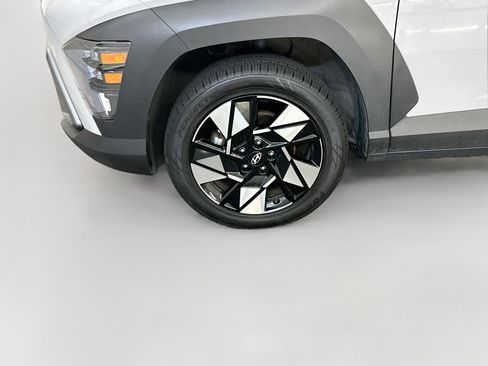Used 2025 Hyundai Kona SEL AWD/4WD image 11