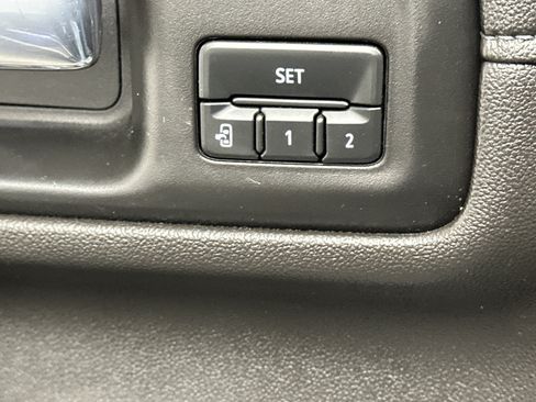 Used 2022 GMC Sierra 2500 Denali w/ Denali Ultimate Package image 42