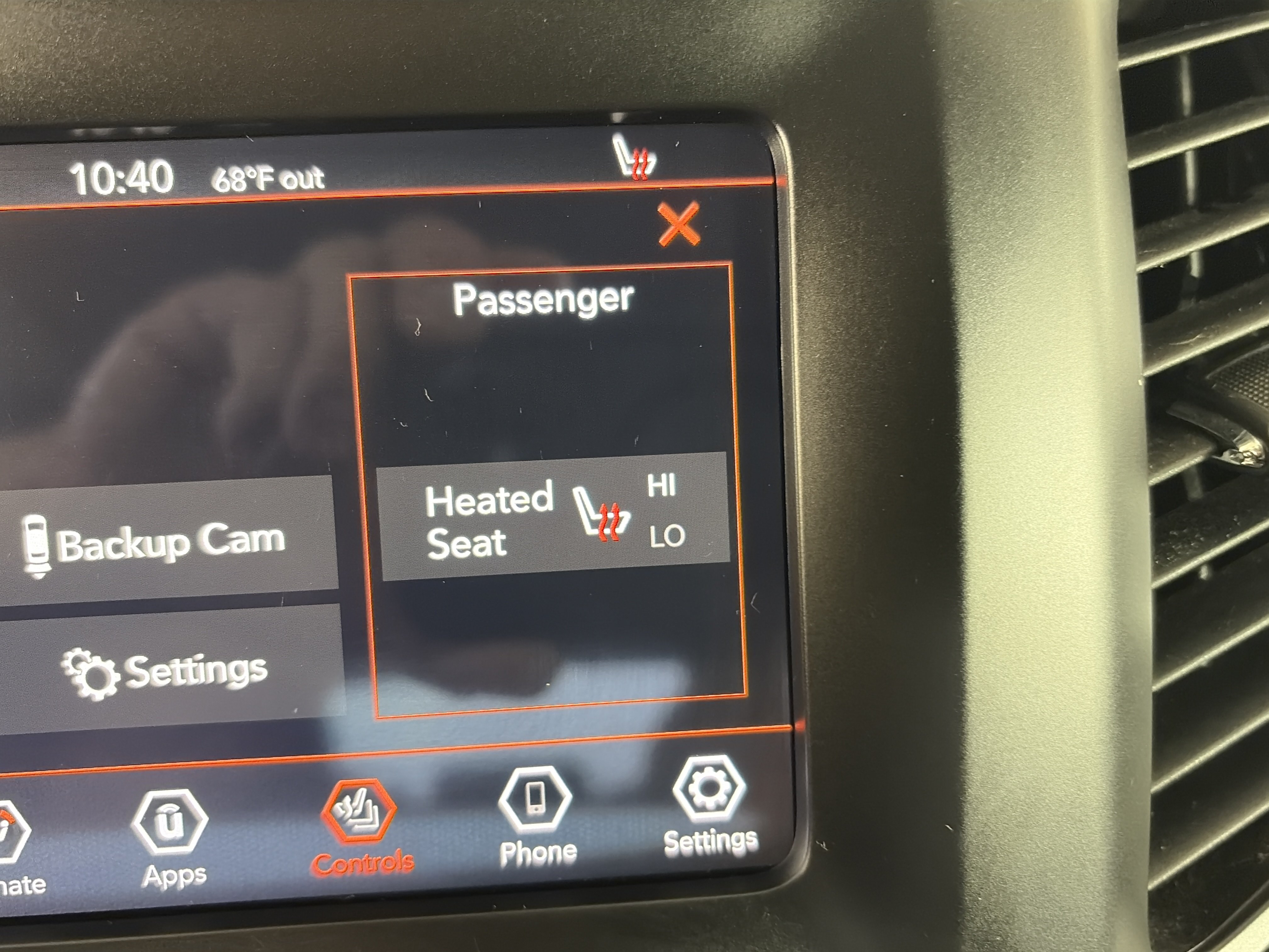 Used 2021 Jeep Cherokee Latitude Lux w/ Sun & Sound Group AWD/4WD image 24