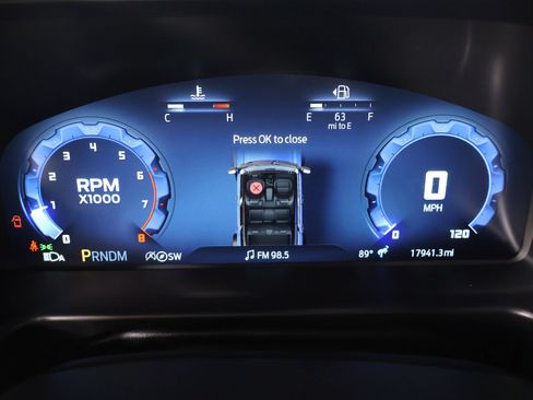 Used 2025 Ford Bronco Heritage Edition AWD/4WD image 4