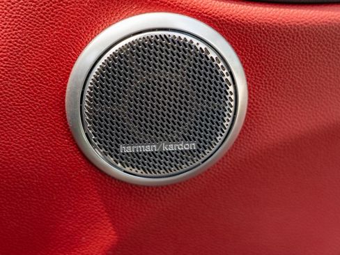 Used 2018 Alfa Romeo Giulia Quadrifoglio RWD image 21