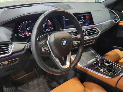 Used 2022 BMW X5 xDrive40i w/ Executive Package AWD/4WD image 25