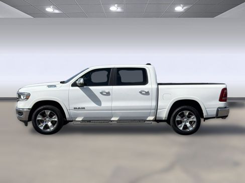 Used 2022 RAM 1500 Laramie AWD/4WD image 2