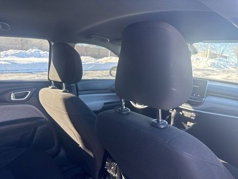 Used 2024 Jeep Compass Sport image 13