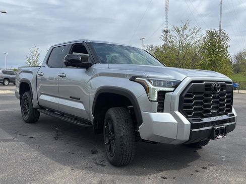 New 2026 Toyota Tundra Limited AWD/4WD image 5