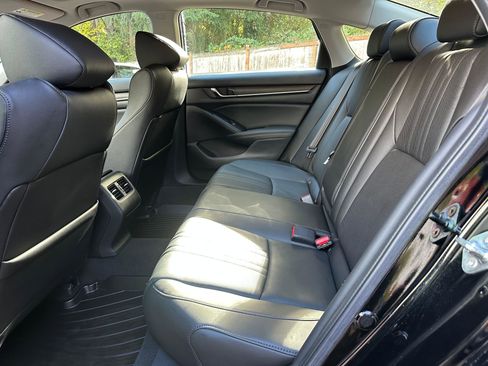 Used 2019 Honda Accord EX-L image 15