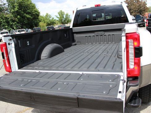 Used 2026 Ford F450 King Ranch w/ FX4 Off-Road Package AWD/4WD image 17