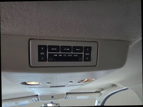Used 2008 Nissan Titan SE RWD image 14