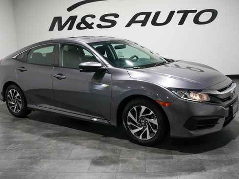 Used 2017 Honda Civic EX image 7