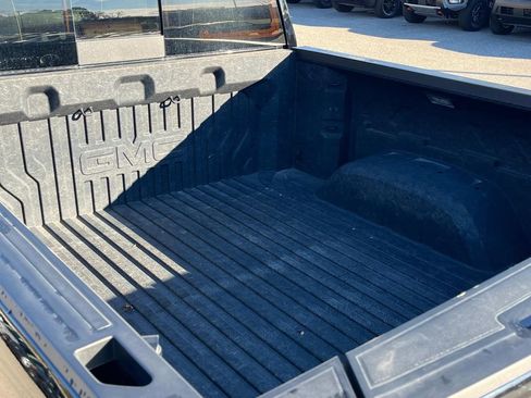 Used 2023 GMC Sierra 1500 Denali Ultimate image 8