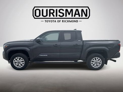 Certified 2024 Toyota Tacoma SR5 image 4