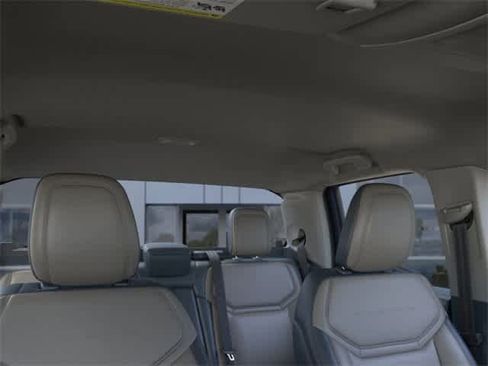 New 2026 Ford Maverick Lariat w/ 4K Tow Package image 12