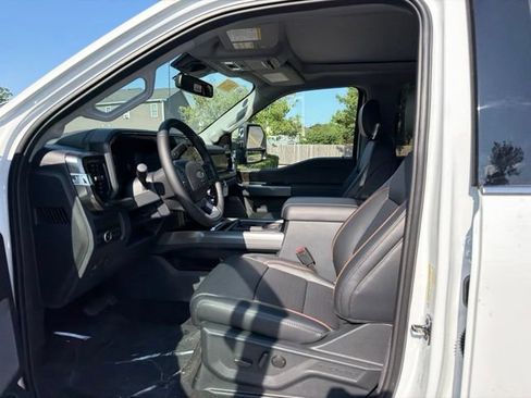 New 2026 Ford F350 Lariat w/ Lariat Premium Package AWD/4WD image 16