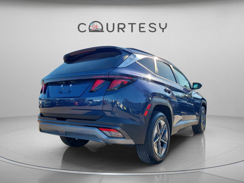 Certified 2025 Hyundai Tucson SEL image 4