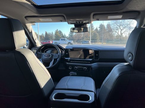 Used 2023 GMC Sierra 1500 SLT w/ SLT Premium Package image 22