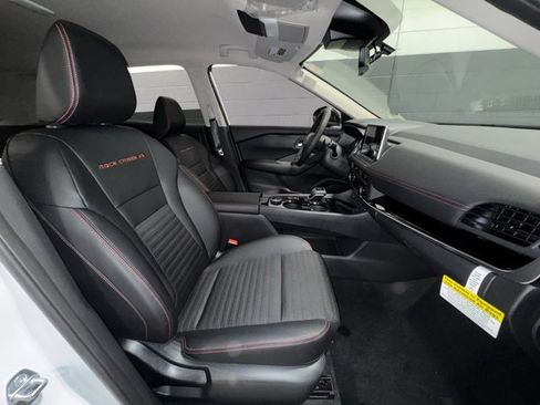 New 2026 Nissan Rogue SV AWD/4WD image 14