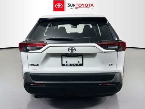 Used 2025 Toyota RAV4 LE FWD image 5