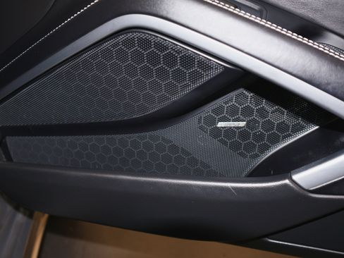 Used 2016 Porsche 911 Turbo image 49