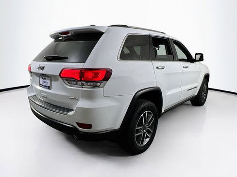 Used 2022 Jeep Grand Cherokee Limited image 5