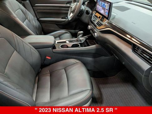 Certified 2023 Nissan Altima 2.5 SR w/ SR Premium Package FWD image 38
