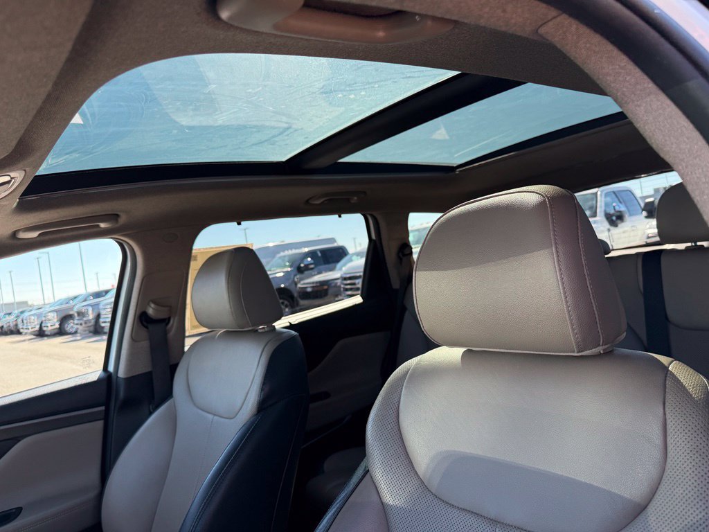 Used 2019 Hyundai Santa Fe AWD image 6