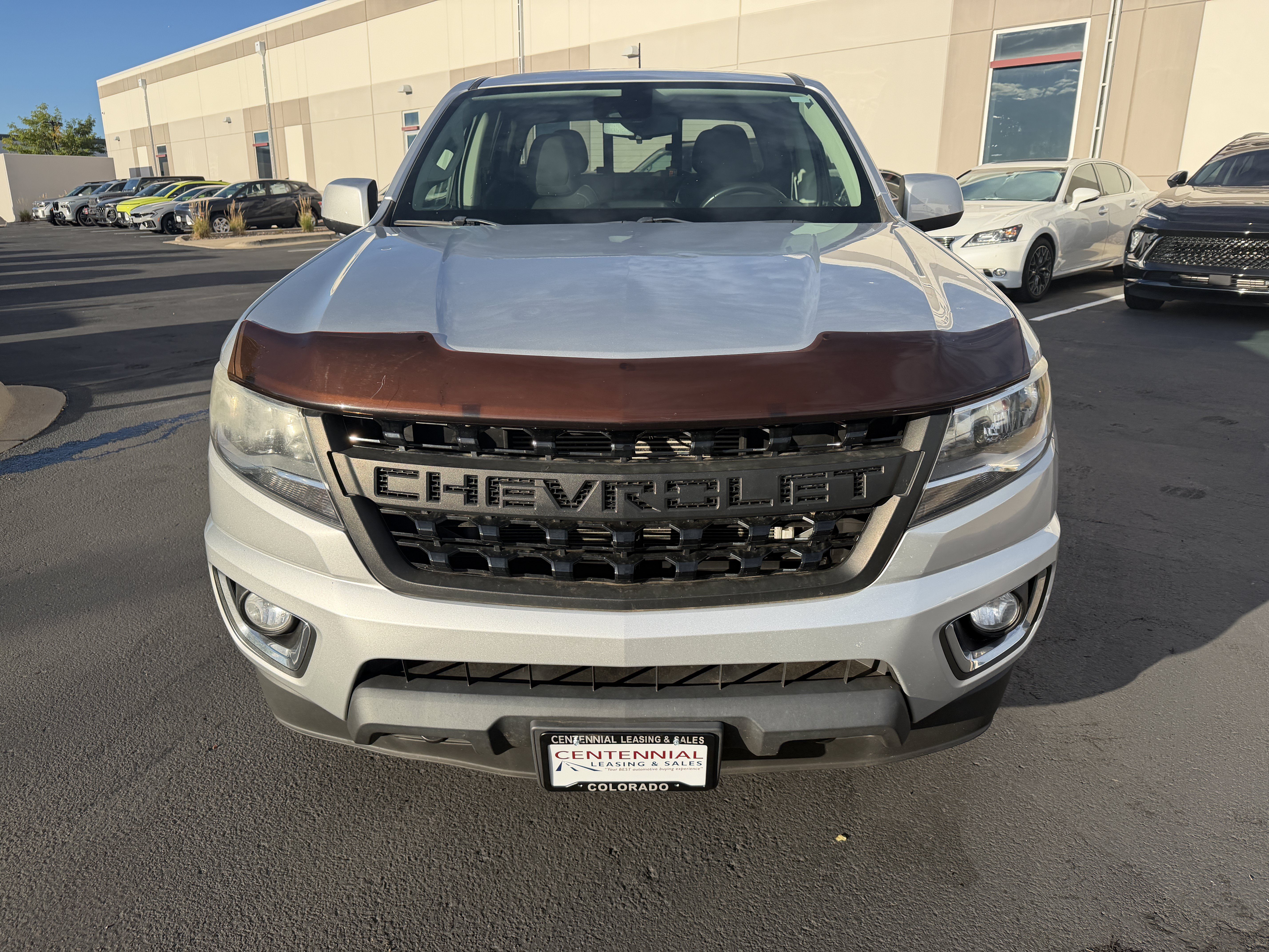Used 2019 Chevrolet Colorado LT w/ LT Convenience Package AWD/4WD image 2