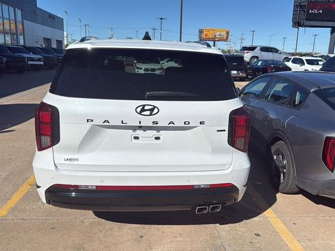 Used 2024 Hyundai Palisade Calligraphy AWD/4WD image 10