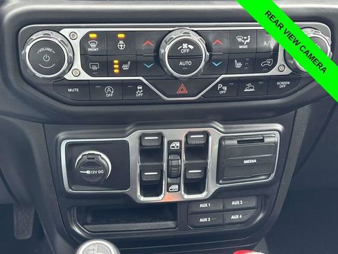 Used 2020 Jeep Gladiator Sport w/ Quick Order Package 24S image 17