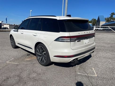 Used 2025 Lincoln Aviator Black Label w/ Jet Appearance Package image 6