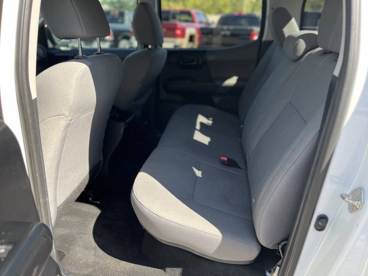 Used 2019 Toyota Tacoma SR w/ SR Convenience Package RWD image 22